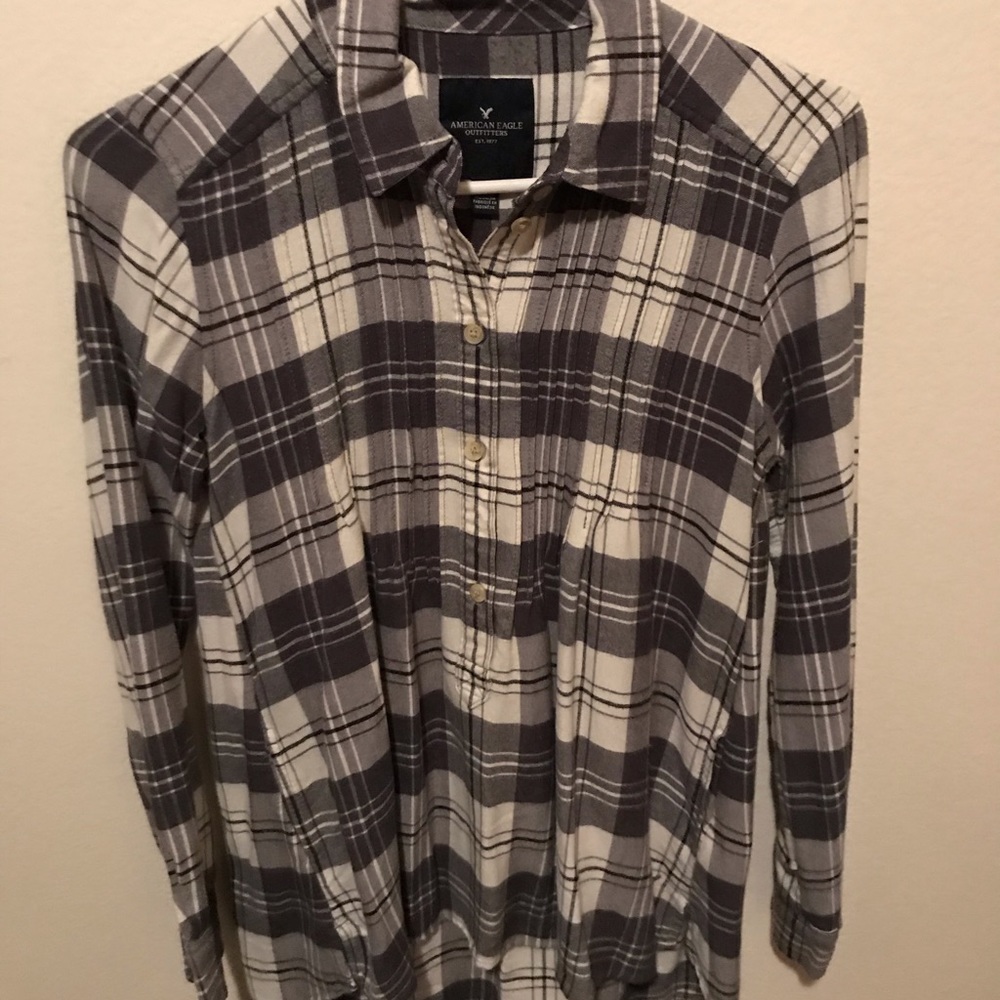 American Eagle half button flannel
